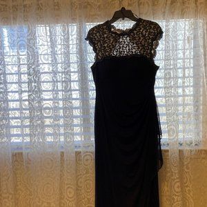 Formal dress/mother of the bride dress